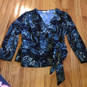 Wrap around top medium black & blue